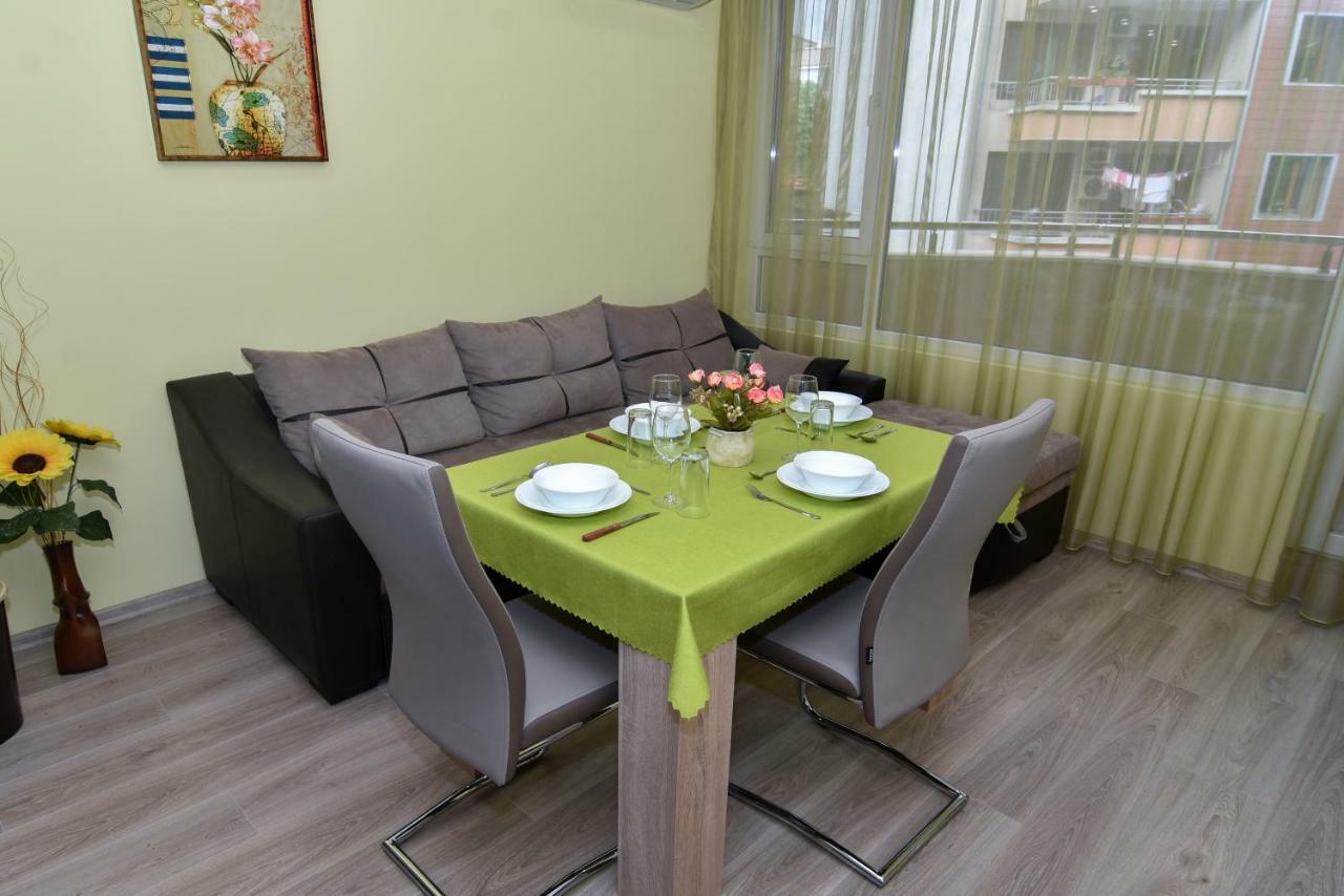 Apartment DENI Burgas Stad Buitenkant foto