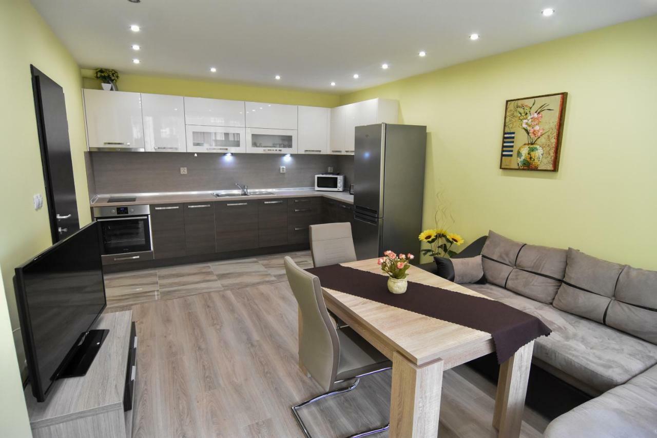 Apartment DENI Burgas Stad Buitenkant foto